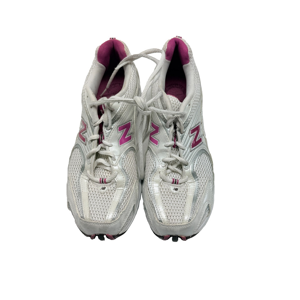 Size 9.5 - New Balance 411 White